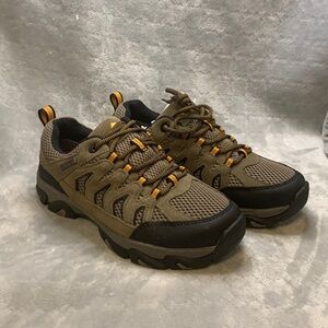 Ozark Trail Mens Low Hikers Shoes Taupe Waterproof Leather Outdoor Size 7 NEW
